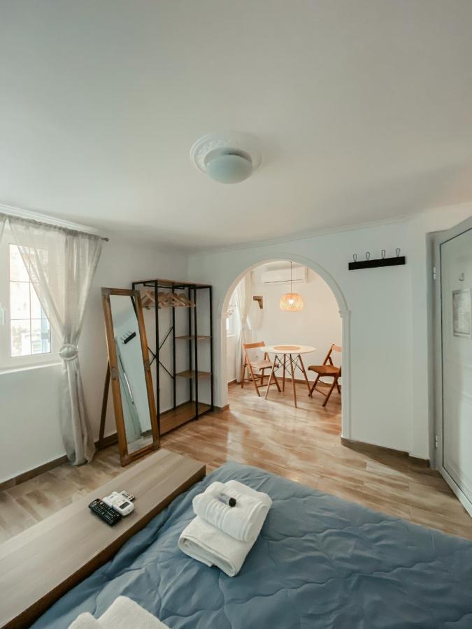 Isabella Suites: An Old Venetian Home Corfu  Luaran gambar